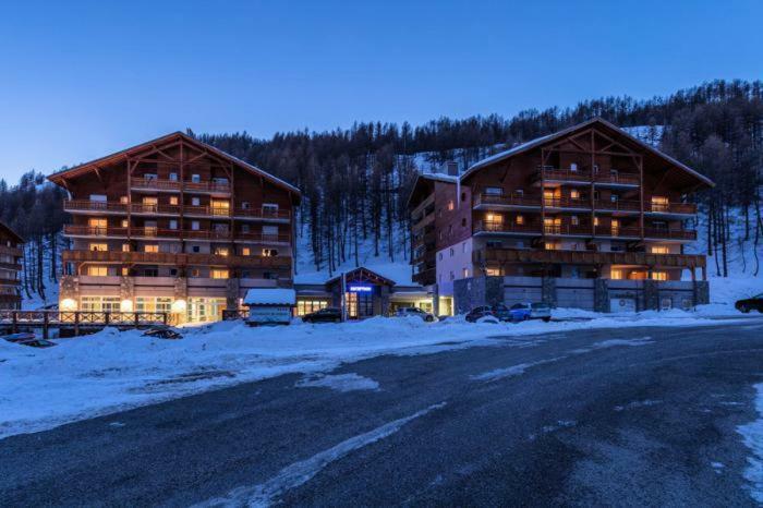 Les Terrasses De Labrau- Les Chalets Du Verdon Allos Exterior foto